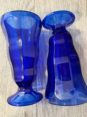 Two Vintage Anchor Hocking Cobalt Blue Tall Parfait Glasses, Ice Cream Goblets